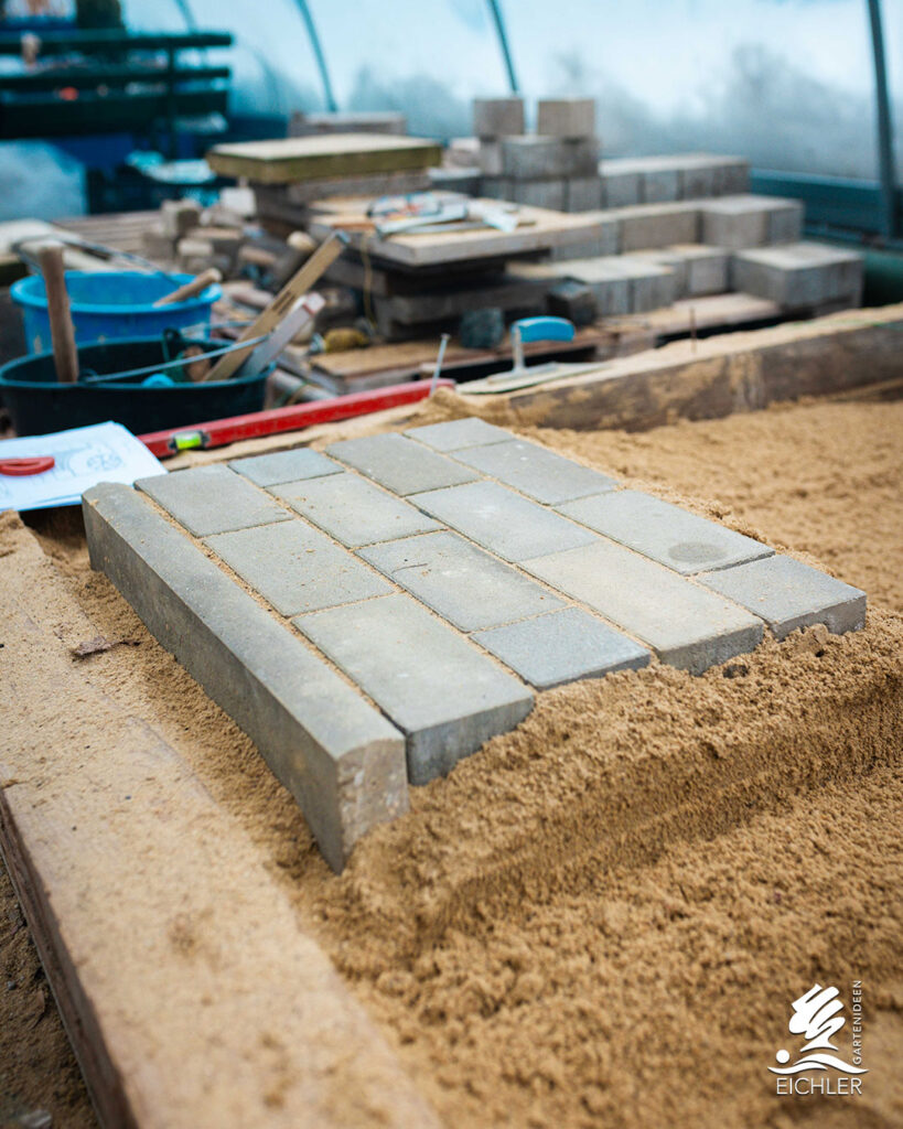 Lernstelle für Azubis für Pflasterarbeiten